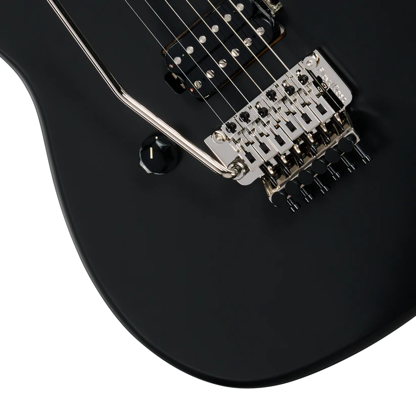 Kramer 84 Left-handed Electric Guitar with Premium Gig Bag - Intruder Black Satin
