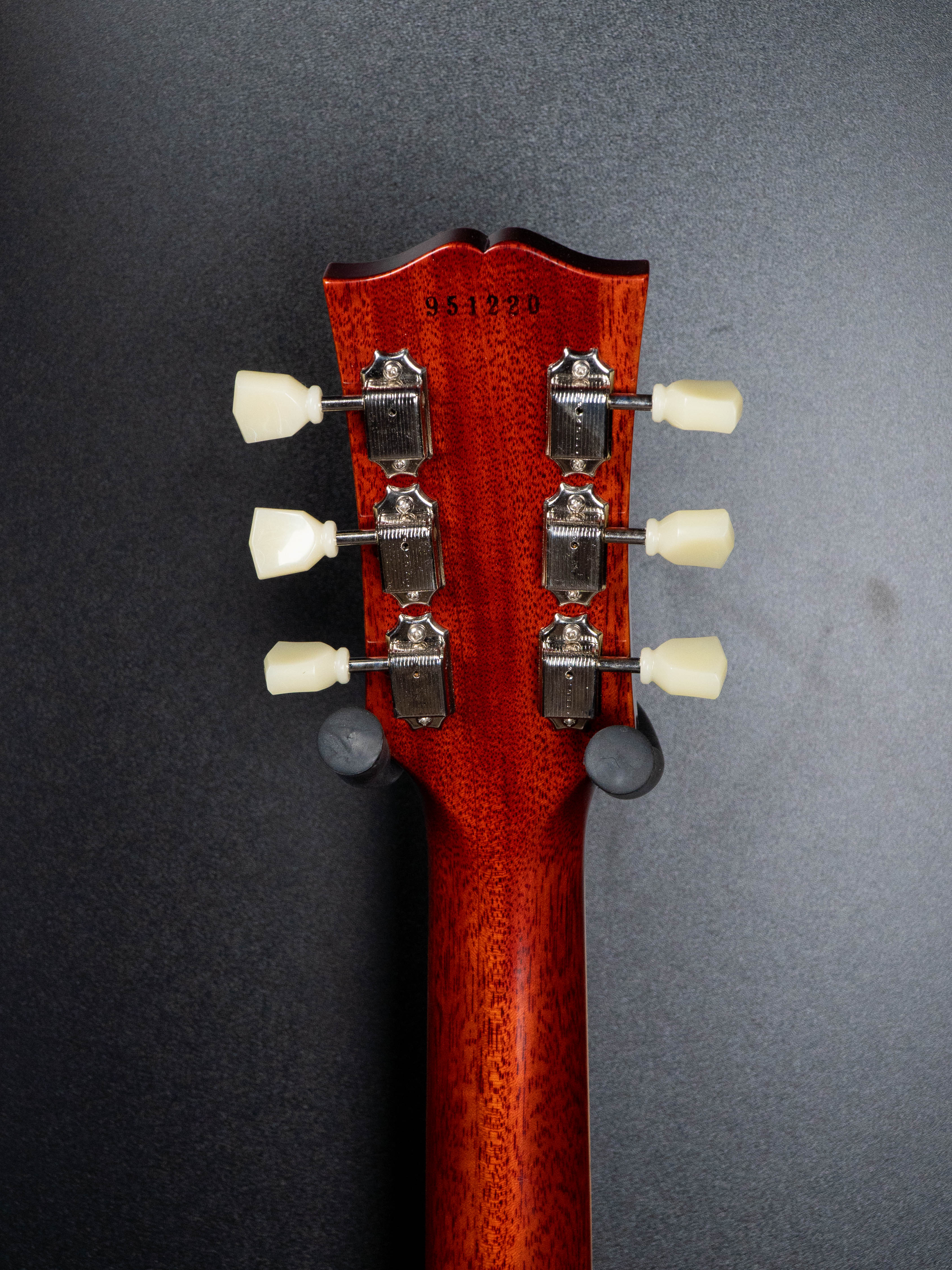 GIBSON MALAYSIA EXCLUSIVE MADE TO MEASURE 1959 LES PAUL STANDARD REISSUE VOS ELECTRIC GUITAR - WESTERN DESERT - NH (HANDPICKED TOP)